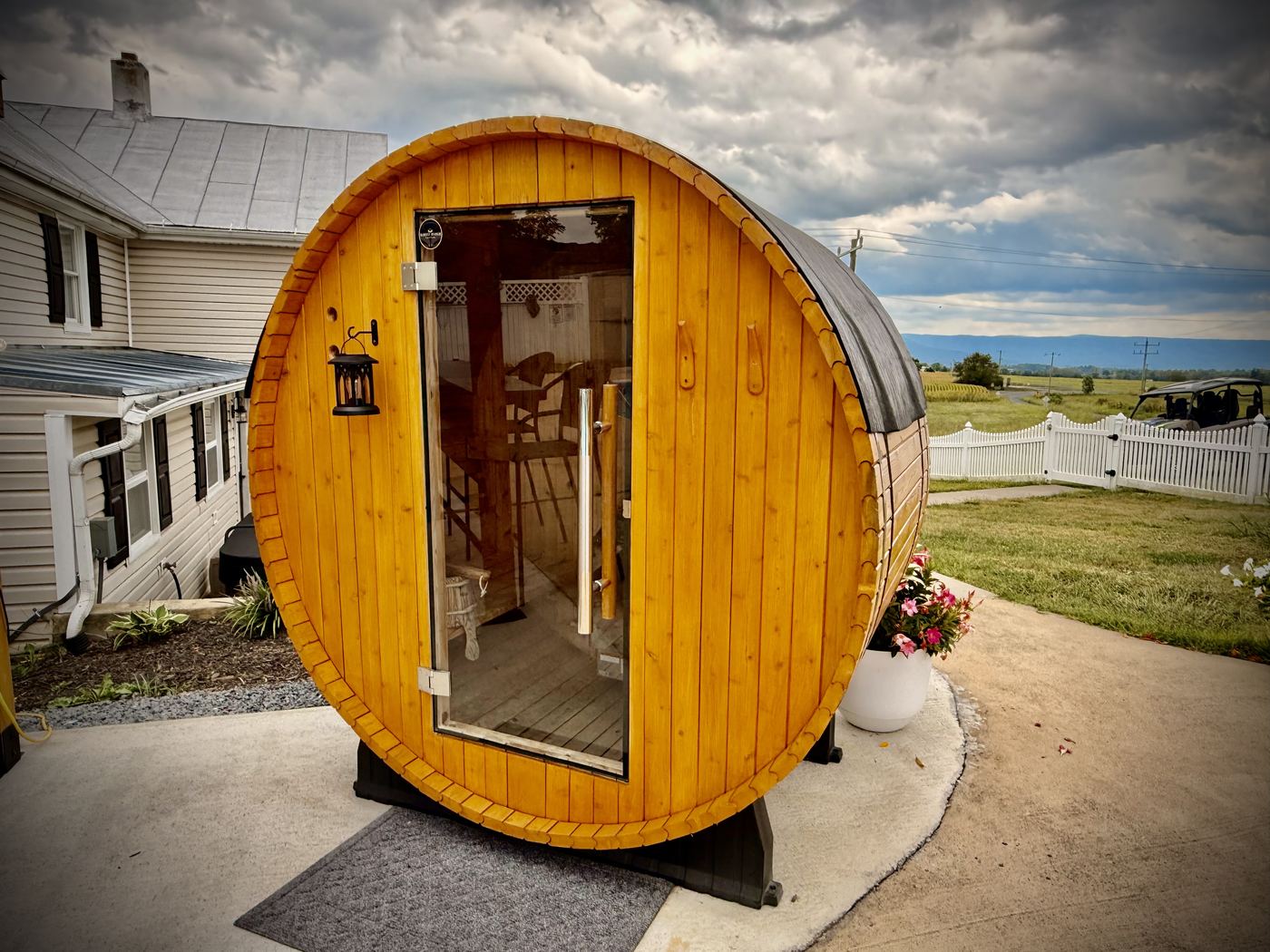 Barrel sauna